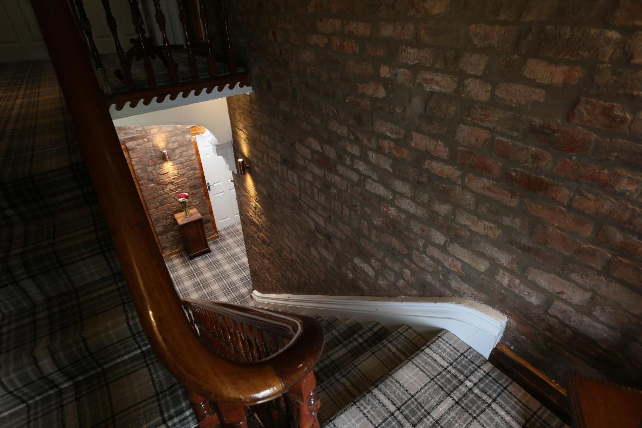 Hotel Tia Liverpool Bagian luar foto