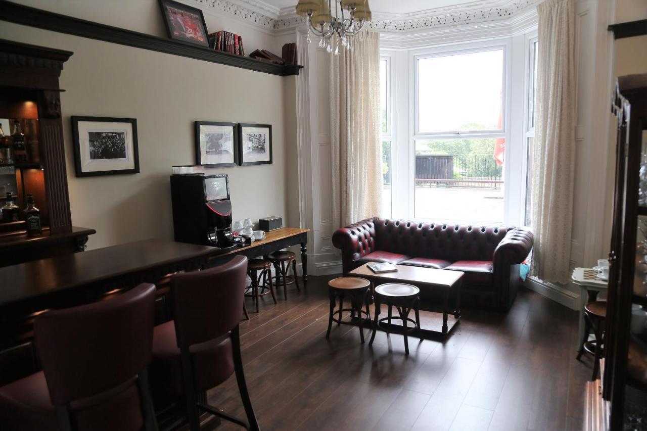 Hotel Tia Liverpool Bagian luar foto
