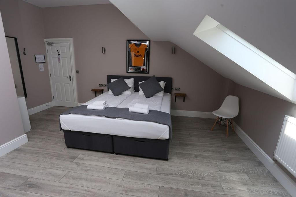 Hotel Tia Liverpool Bagian luar foto