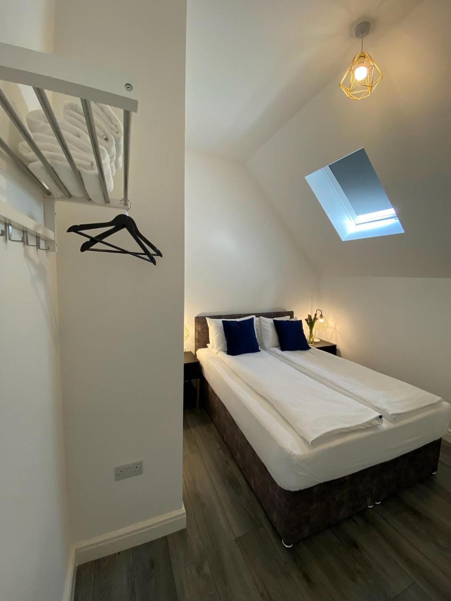 Hotel Tia Liverpool Bagian luar foto